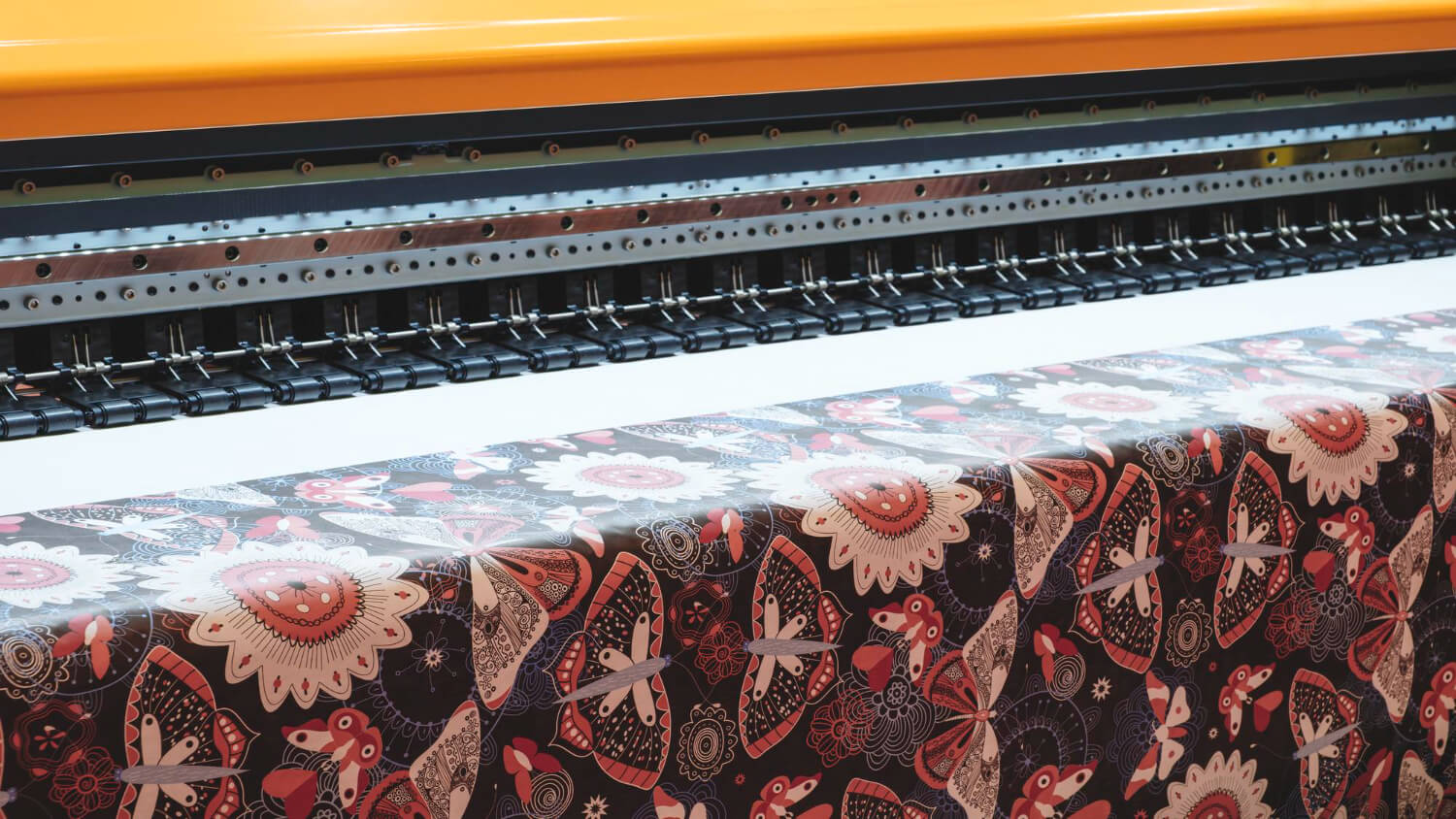 top fitted table covers printing companies greater london